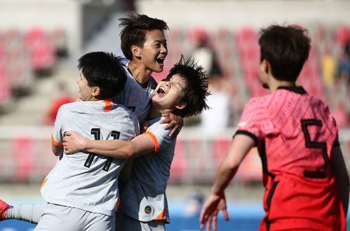 中国球员媳妇爆料新闻视频,揭秘球员私生活幕后真相 第2张 中国球员媳妇爆料新闻视频,揭秘球员私生活幕后真相 第2张